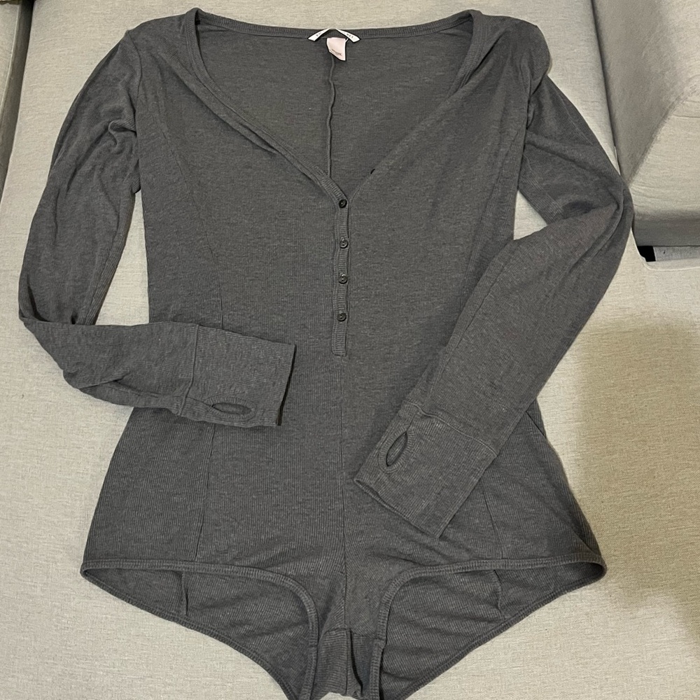 Victoria’s Secret Ribbed Sleep Romper